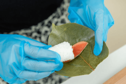 Nara: esperienza di preparazione del sushi di Kakinoha