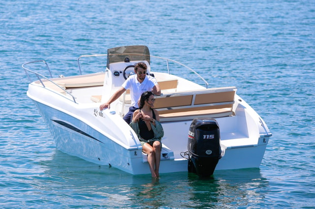 Rent your boat in Torrevieja - 4 hours