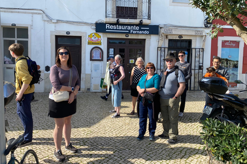 Lagos: Wandeltour met gids met Brodie uit AustraliëLagos: Wandeltour met gids en lokale tips