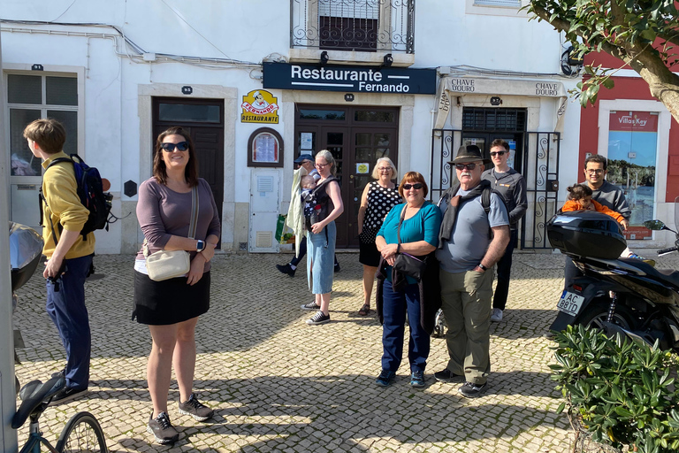 Lagos: Wandeltour met gids met Brodie uit AustraliëLagos: Wandeltour met gids en lokale tips