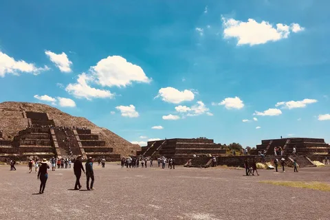 CDMX: Private Tour to Teotihuacan with Early Admission or in the Afternoon