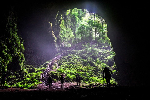 Yogyakarta : Circuit d'aventure dans la grotte de Jomblang