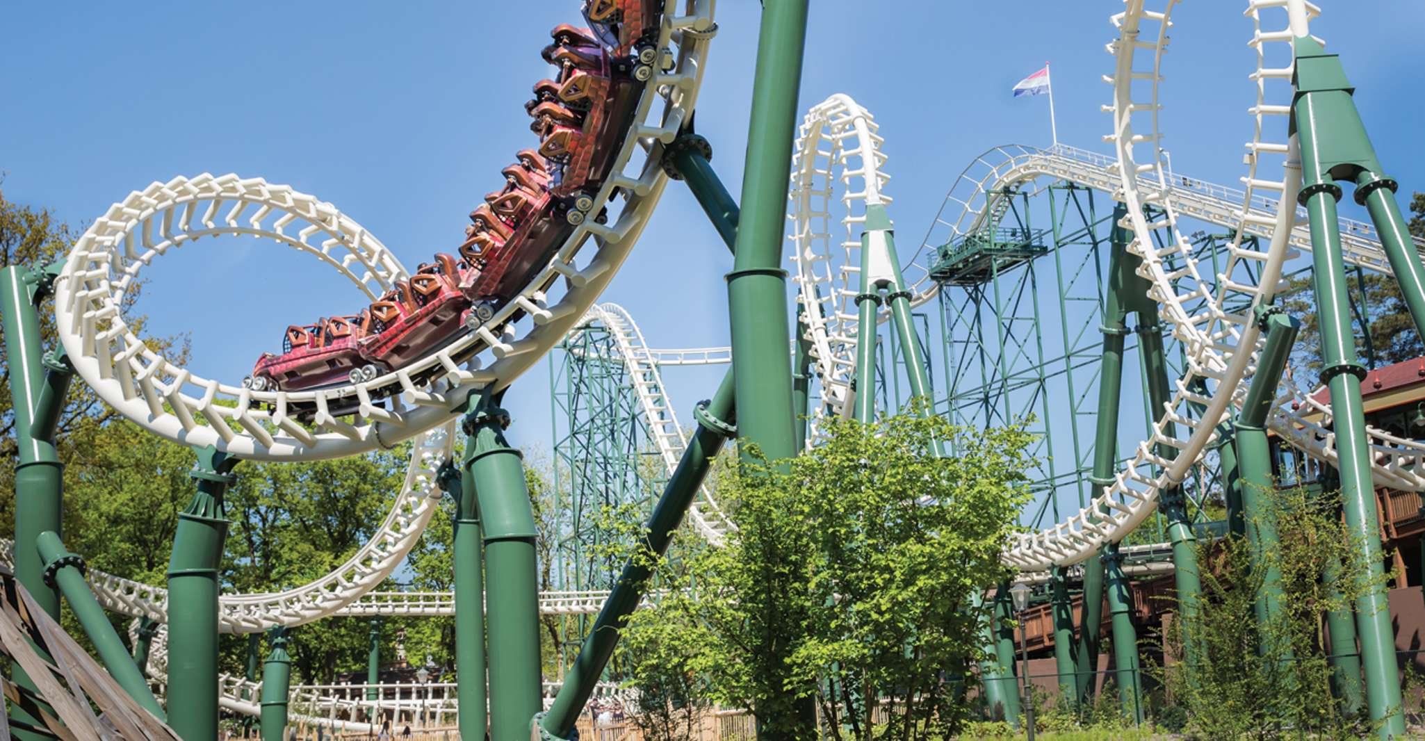 Amsterdam: Efteling Park Roundtrip Transfer and Entry Ticket