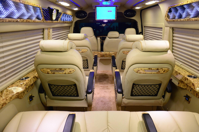 Hanoi: Transfer to/from Sa Pa by Luxury Wi-fi Limousine Bus Limousine bus from Sapa to Hanoi
