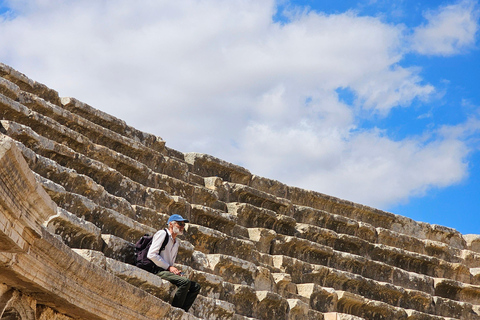 Amman: Guided Art and Culture Walking Tour with