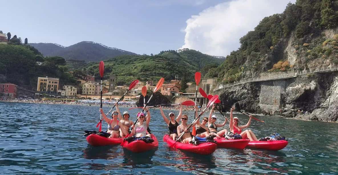 Monterosso al Mare: Monterosso Kayak and Snorkeling Tour