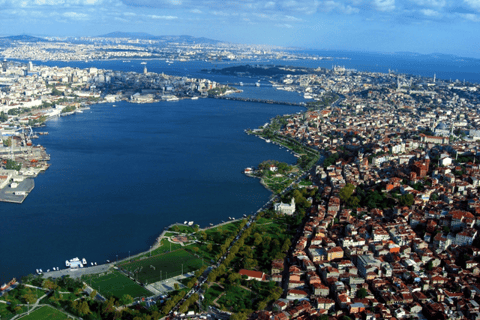 Istanbul: 3-stündiger Spaziergang durch das Viertel FenerIstanbul: Stadtrundgang durchs griechisch-orthodoxe Fener