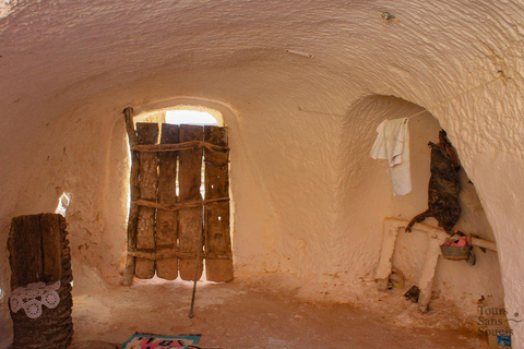 Matmata, Toujane e Museu de Mareth: entre a história e as tradições berberesMatmata, Toujane e o Museu de Mareth: entre a história e as tradições berberes