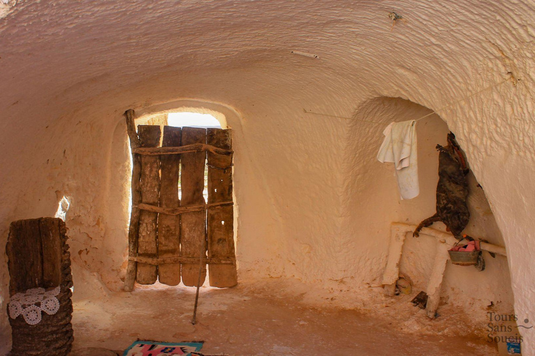 Matmata, Toujane e Museu de Mareth: entre a história e as tradições berberesMatmata, Toujane e o Museu de Mareth: entre a história e as tradições berberes