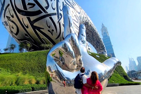 Dubai: Halbtagestour Stadtführung, Zukunftsmuseum, Blaue Moschee &amp; BurjDubai: Halbtagestour durch die Stadt mit Souks, Boot, Rahmen, Blauer Moschee