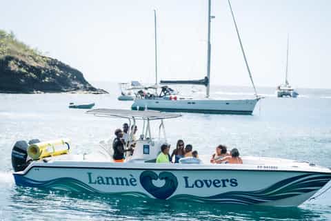 Martinique : Demi-journée en mer, snorkeling et nage avec les tortues, apéro