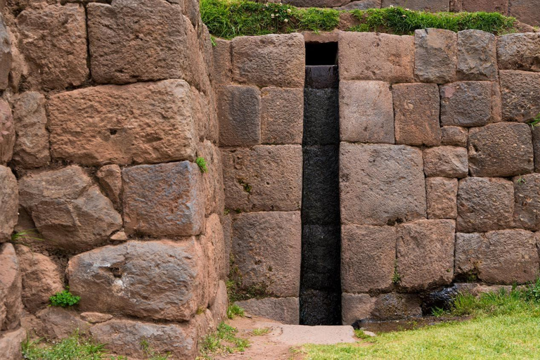 Cusco: Transfer privado para o sítio arqueológico de Tipon