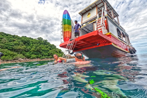 Ko Tao: Vintage Boat-Small Group Snorkeling Day Trip w/Meals