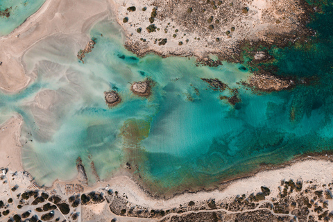 Tour privato di un'intera giornata per famiglie alla spiaggia di Elafonisi e ad Agia Sofia