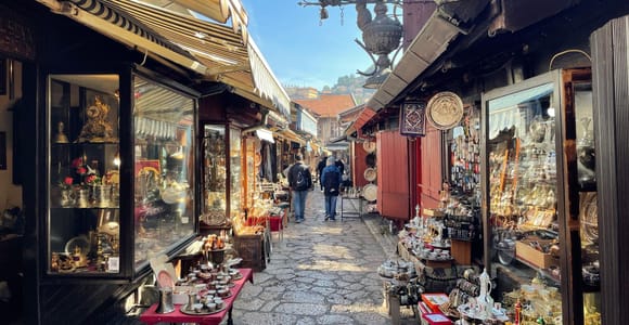 Ab Makarska: Private Tagestour nach Sarajevo