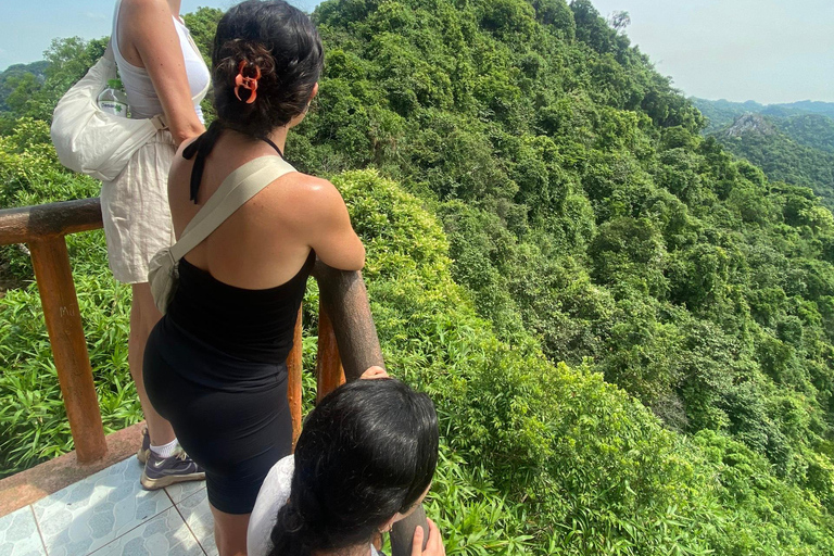 Half day Hiking Cat Ba National Park With guide