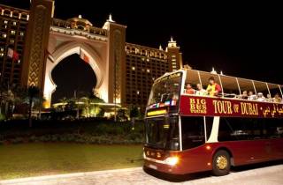 Dubai: Nächtliche Big-Bus-Sightseeing-Tour
