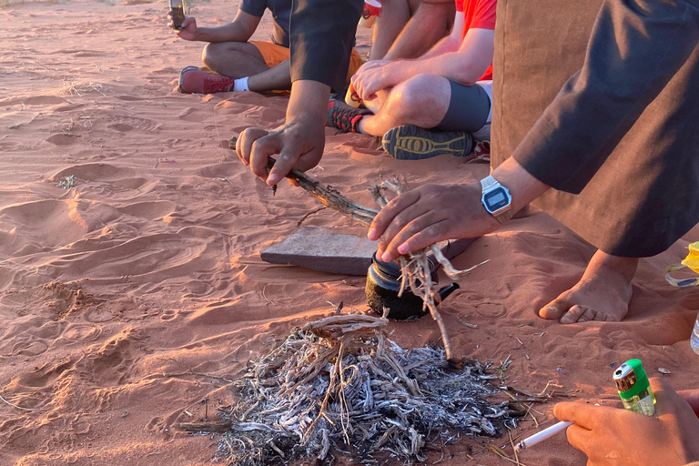 Wadi Rum: Jeep Tour & one night under the stars One night under the stars