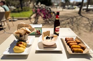 Valencia: Geführte private Fahrradtour mit Tapas und Getränken