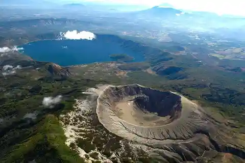 Santa Ana Volcano and Lake - An Unforgettable Journey
