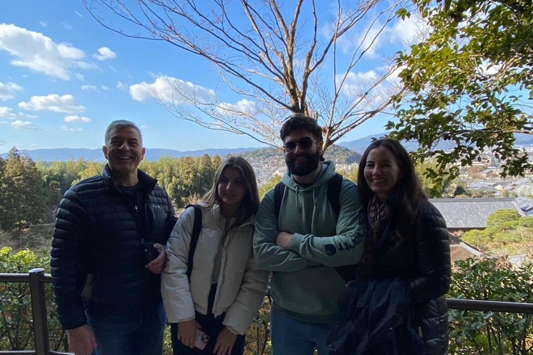 E-Bike Tour in Kyoto with Asuka, Japanese graduate student