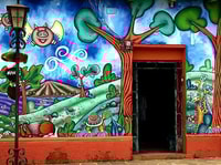 Fleurs Route Tour-Colonial Ville et artisanat. - Housity