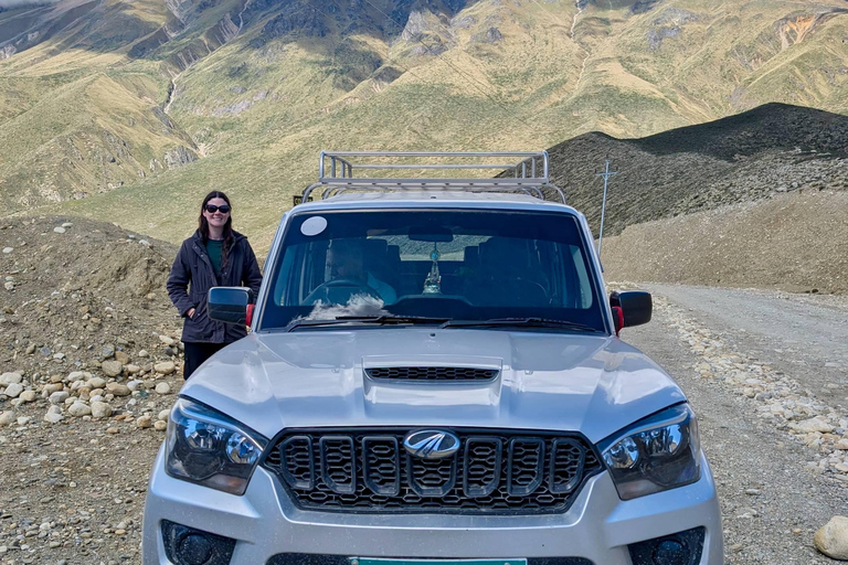 Kathmandu: Upper Mustang 7-Day Luxury Overland Jeep Tour