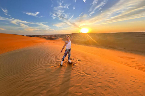 Doha: Guided Sunrise, Sunset or Overnight Desert Safari Tour Doha: Private Guided Sunrise, Sunset Desert Safari Tour