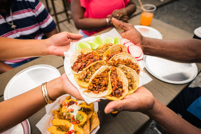 Taco Trail: Private Shuttle Tour in San Diego