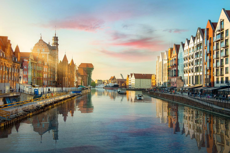 Gdansk: 2-hour Best Intro Walking Tour with a Local 2 Hours - Private Tour