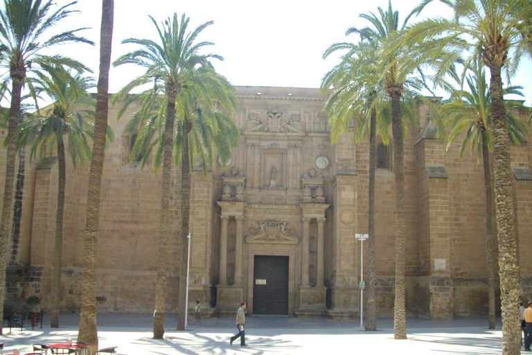 centro ciudad: staden med olika kulturerStadens centrum: Almería, staden med flera kulturer.