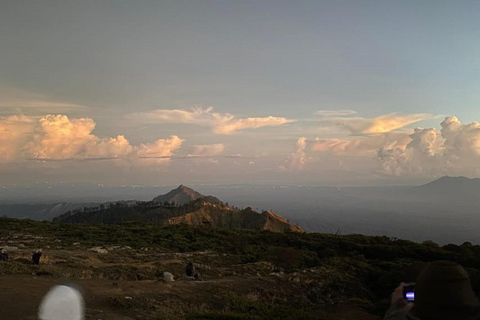 Banyuwangi/Bali: Ijen Blue Fire Tour With Transport Option From Banyuwangi Transportation and Driver Only (No Guide)