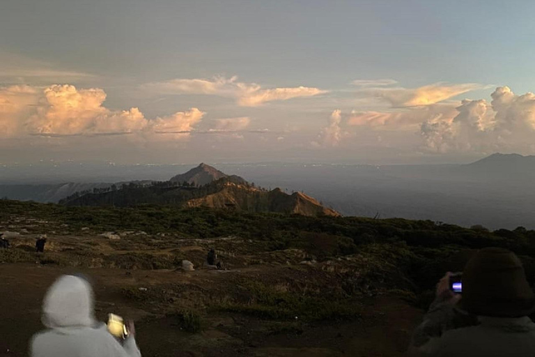 Banyuwangi/Bali: Ijen Blue Fire Tour With Transport Option From Banyuwangi Transportation and Driver Only (No Guide)