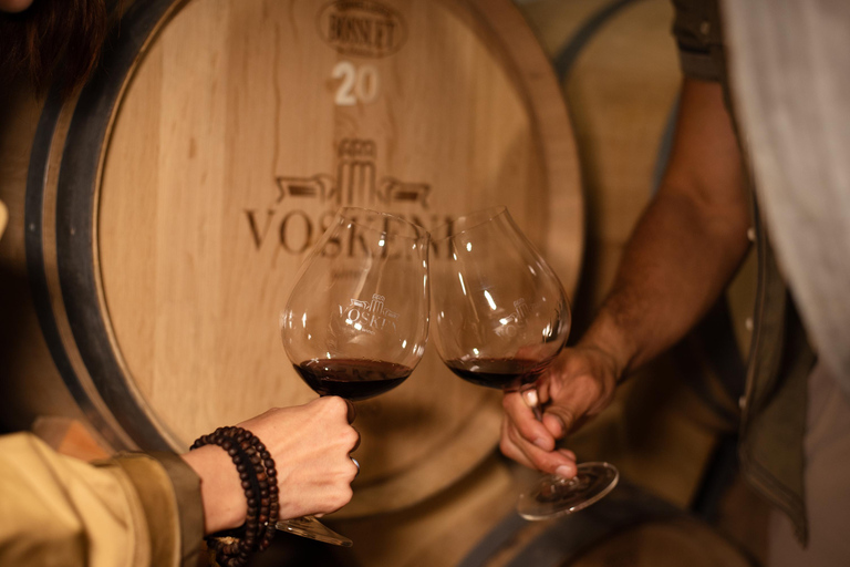 Yerevan: Wine Tasting and Vineyard Lunch at Voskeni Winery