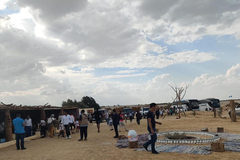 Le Caire : 3 jours et 2 nuits - Circuit du désert blanc et de l'oasis de BahariyaLe Caire : Circuit de 3 jours et 2 nuits dans le désert blanc et l'oasis de Bahariya