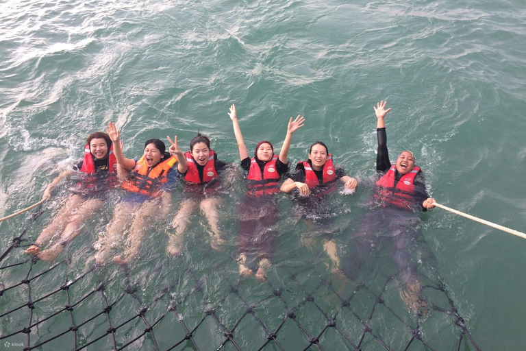 Port Dickson: Dragon Sunset Cruise with Salt Water Jacuzzi
