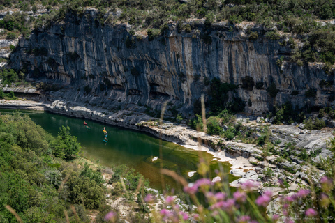 Ardèche Nature Reserve descent: approximately 6 hours, 24 km Descent of the Ardèche Nature Reserve: approx. 6 hours, 24 km