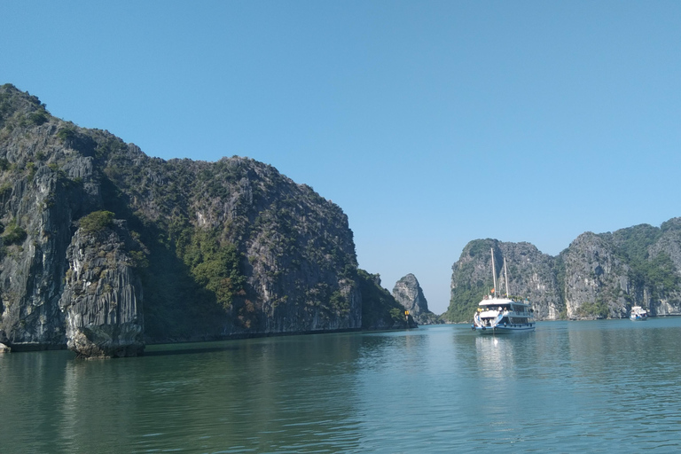 From Ha Noi - Fullday Trip Ha Long Bay