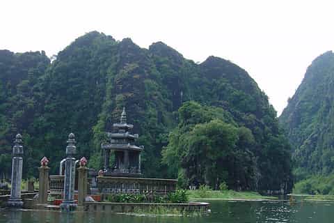 Hoa Lu Tam Coc Full-Day Trip from Hanoi