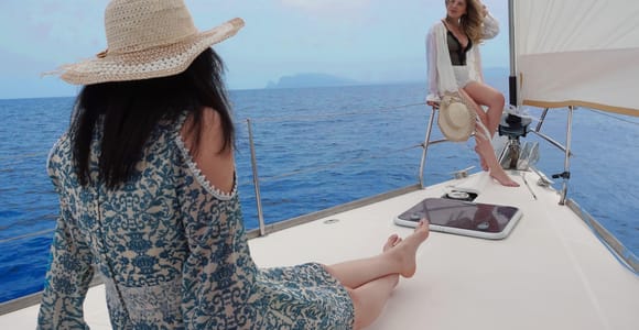 Escursione di mezza giornata in barca a vela