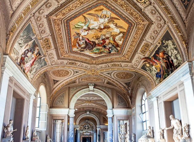 Visit Rome Vatican Museums & Sistine Chapel Skip-The-Line Ticket in Vatican City