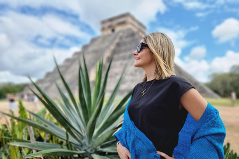 Cancun: Chichen Itza Early Access Guided Tour with Lunch Shared Tour with Hotel Pickup