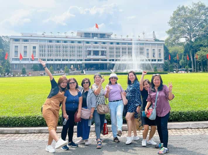 Free E-Sim War Remnants Museum & Independence Palace Tour