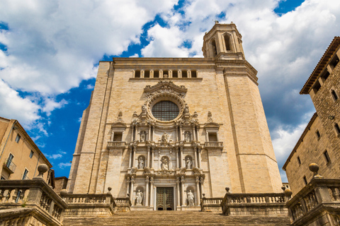 Girona: Private Guided Tour with Your Mobile Phone Girona: The Nachmanides Code and Kabbalah with Kit and Live Guide