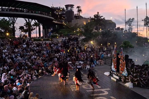 Yogyakarta: aventura de medio día en las dunas de arena y espectáculo en directo al atardecer.Aventura de medio día por las dunas de arena y espectáculo en directo al atardecer