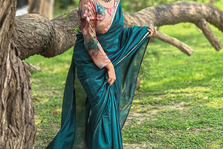 Colombo or Kandy: Traditional Dress & Photography Session