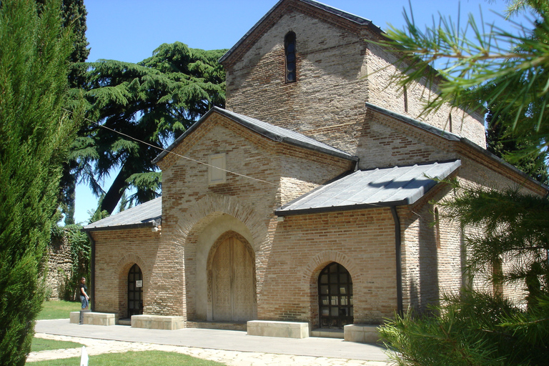 Vanuit Tbilisi: 10-daagse pelgrimstocht in Georgië & Armenië