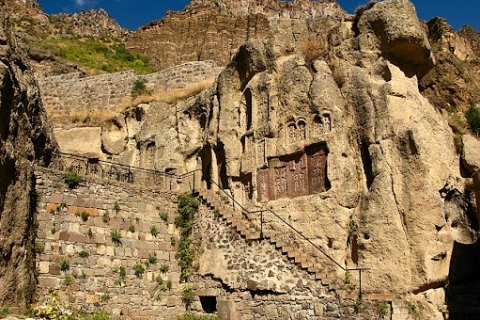 From Tbilisi: 10-Day Pilgrim Tour in Georgia & Armenia