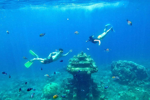 Bali : Aventure de plongée en apnée sur les plages d'Amed, de Jemeluk et de LipahExcursion de plongée en apnée avec point de rencontre dans la baie de Jemeluk