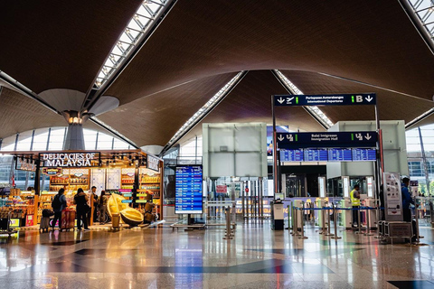 Nomadic KLIA to Melaka: Putrajaya & Premium Journey